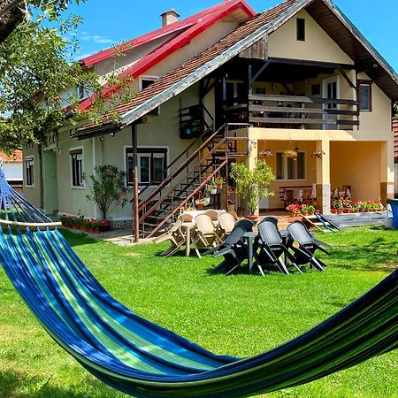Casa Popa Hotel Cîrţişoara Exterior foto