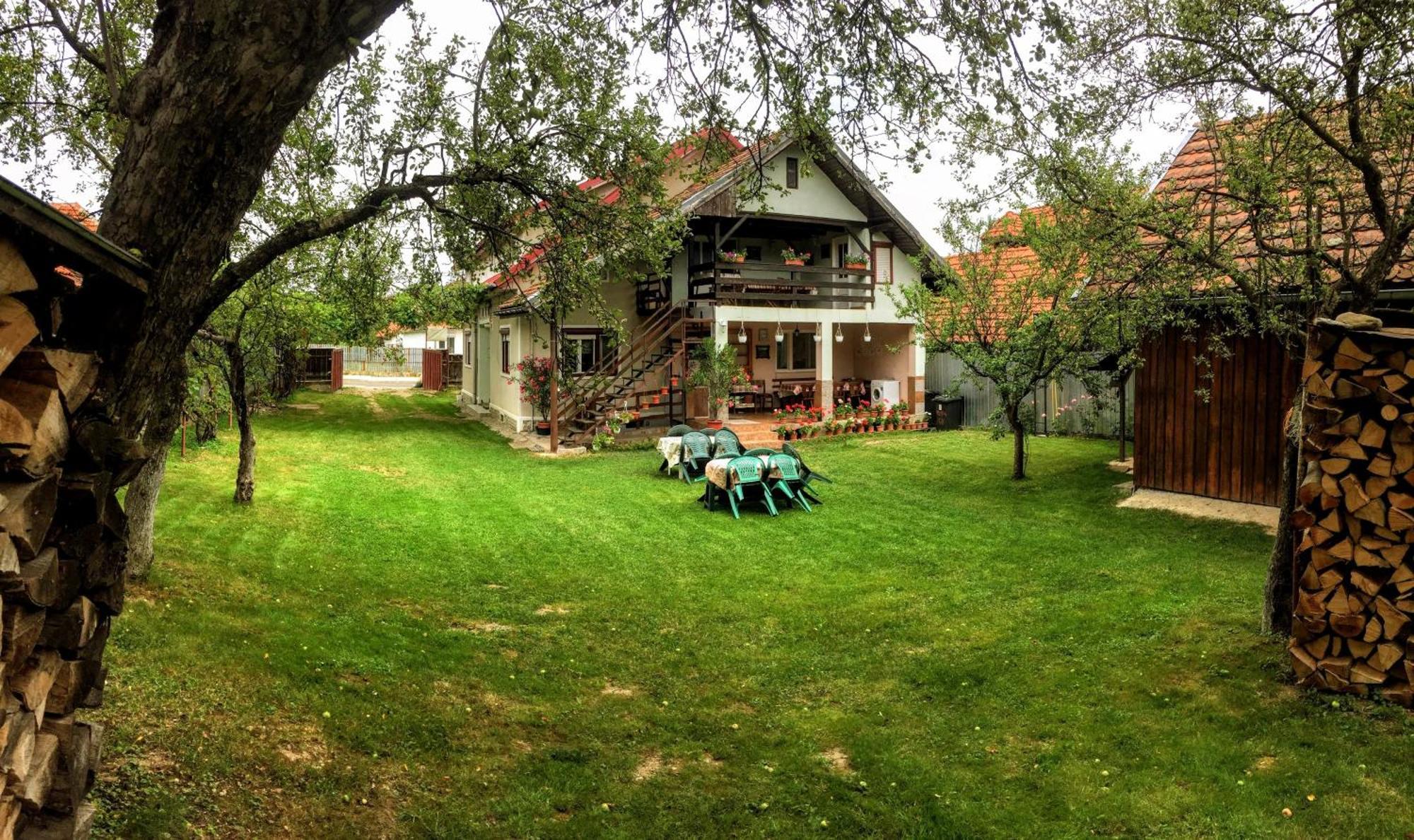 Casa Popa Hotel Cîrţişoara Exterior foto