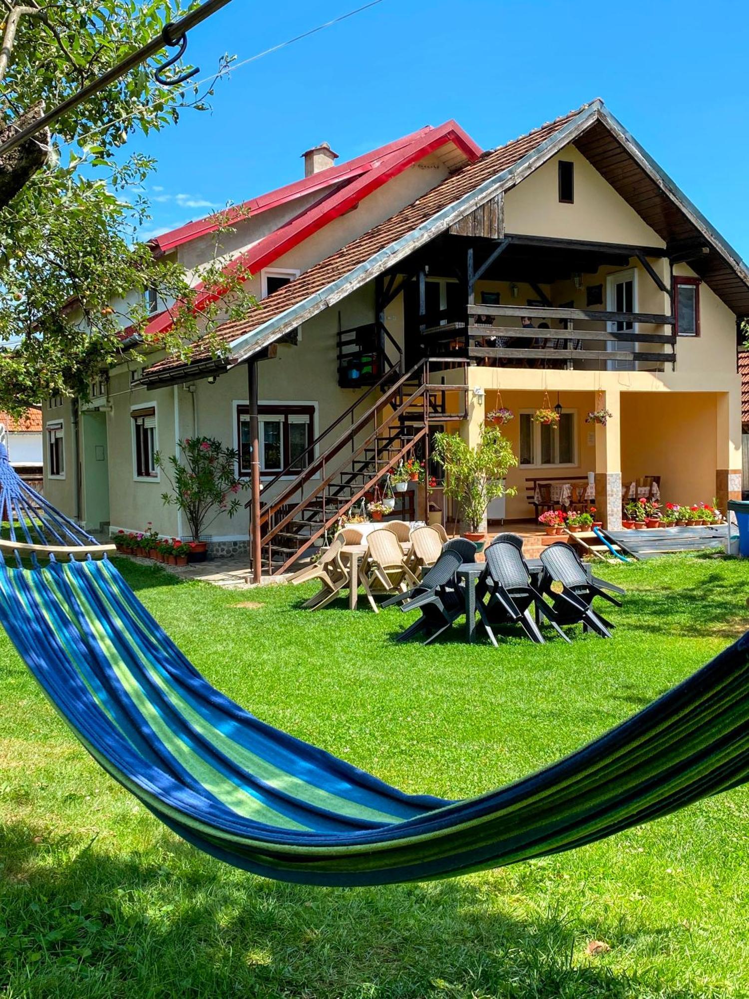 Casa Popa Hotel Cîrţişoara Exterior foto